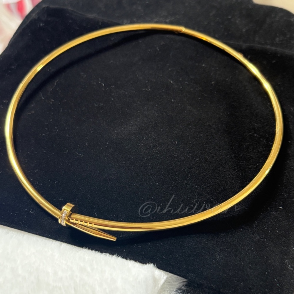New Nail Choker 18K Gold Plated Zirconia Motif Statement Necklace - Picture 6 of 12